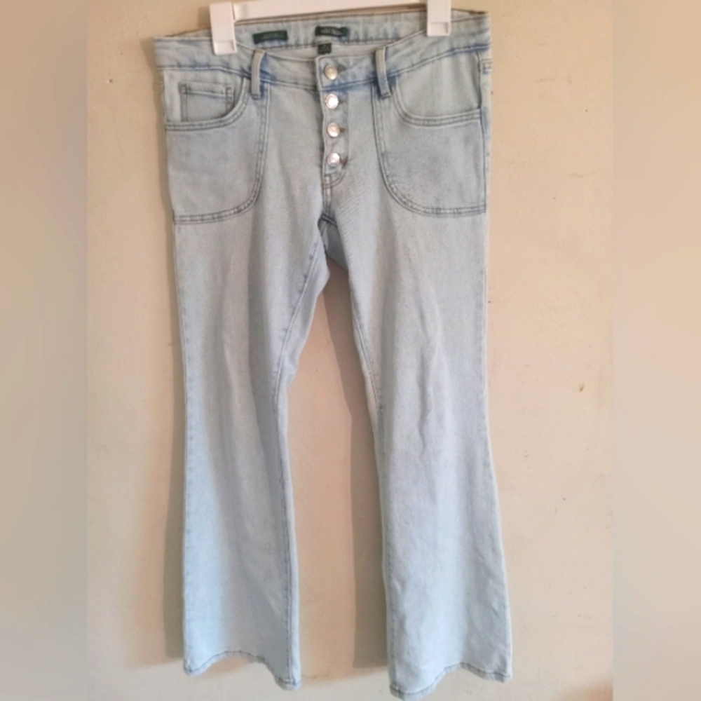 Wild fable Low Rise Flare Blue Jeans